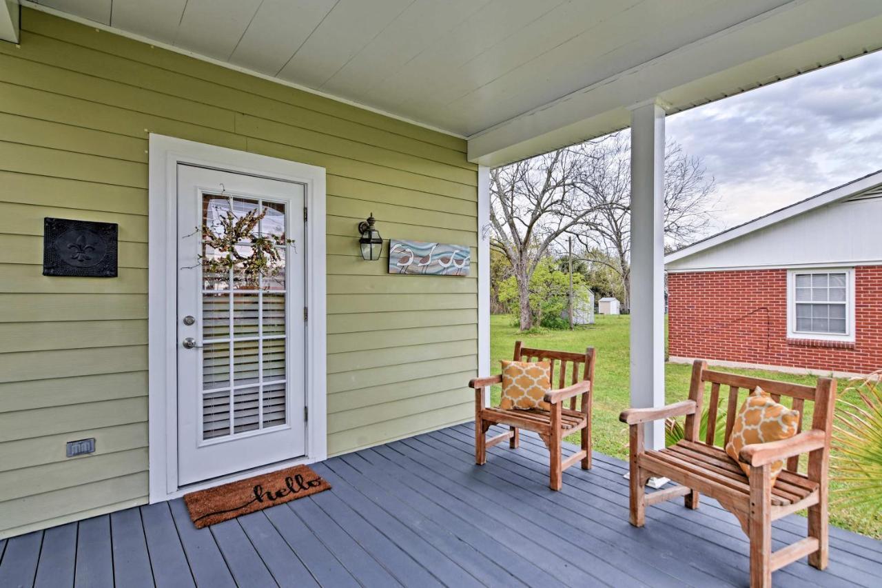 Cozy Pass Christian House - Steps From Beach Exterior photo